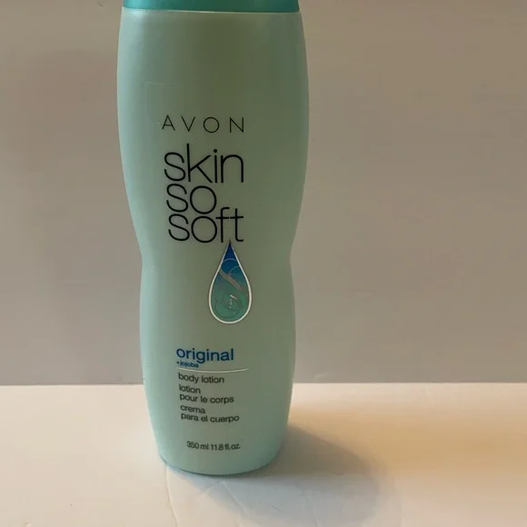 Avon Skin So Soft Body Lotion - Picture 1 of 2